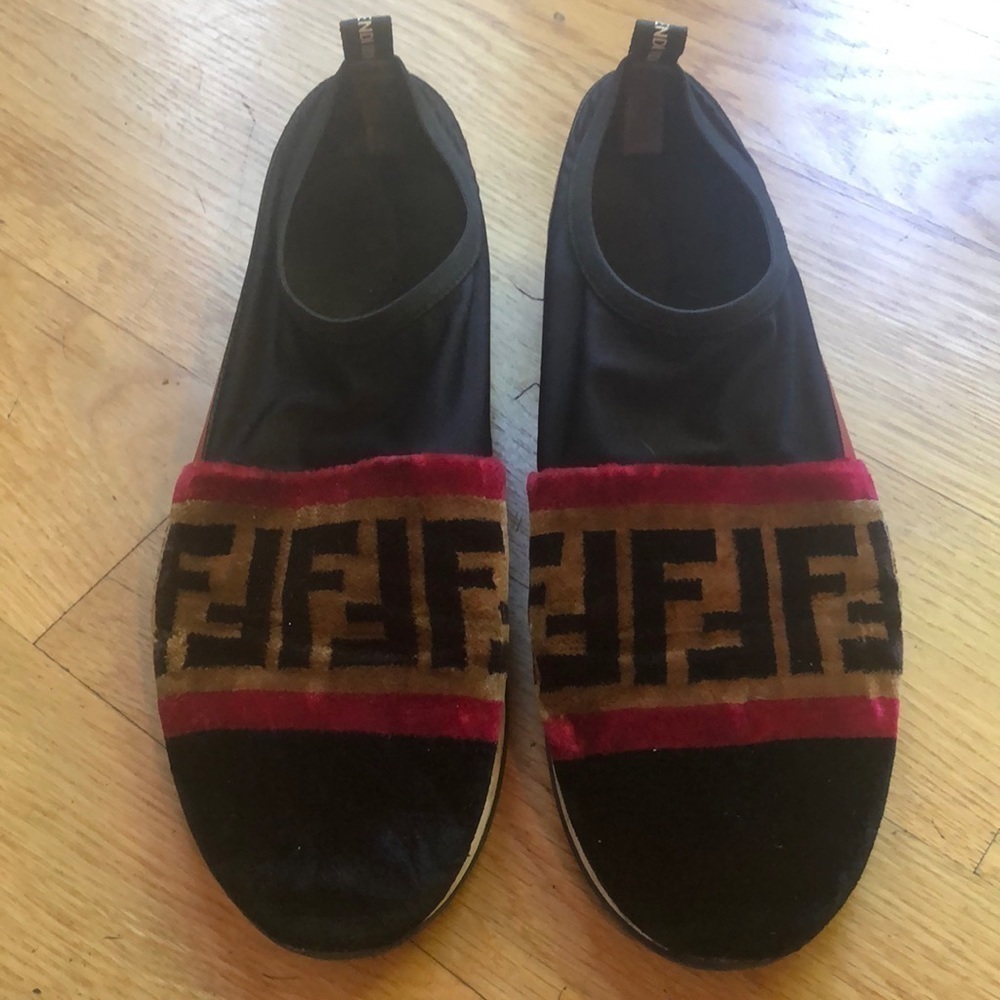 Fendi Slip On Flats, Black, Size 39 in Good Used Condition